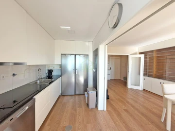 Apartamento T4 para Venda em Gulpilhares e Valadares