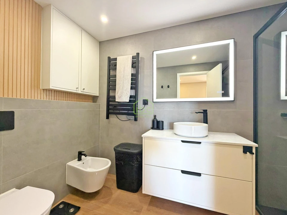 Apartamento T4 para Venda em Gulpilhares e Valadares Foto 27