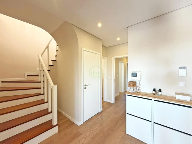 Apartamento T4 para Venda em Gulpilhares e Valadares Foto 34