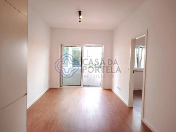 Apartamento T1 para Arrendamento em Bonfim