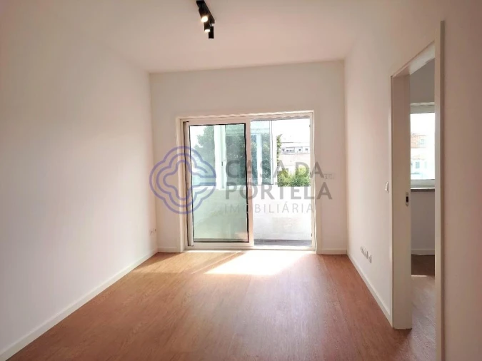 Apartamento T1 para Arrendamento em Bonfim Foto 16