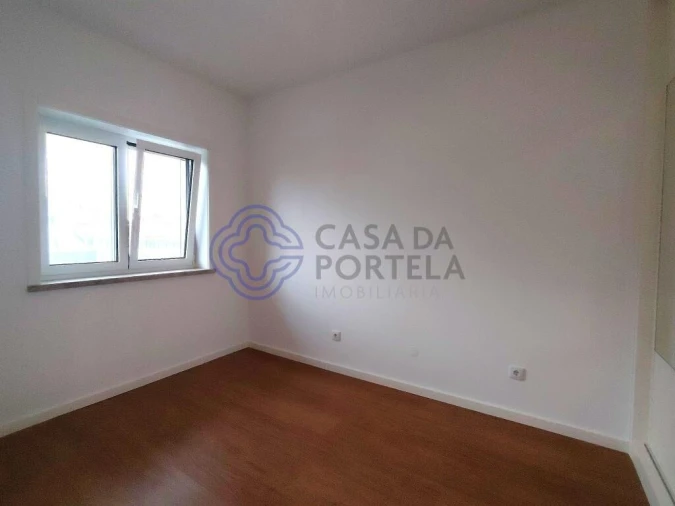 Apartamento T1 para Arrendamento em Bonfim Foto 18