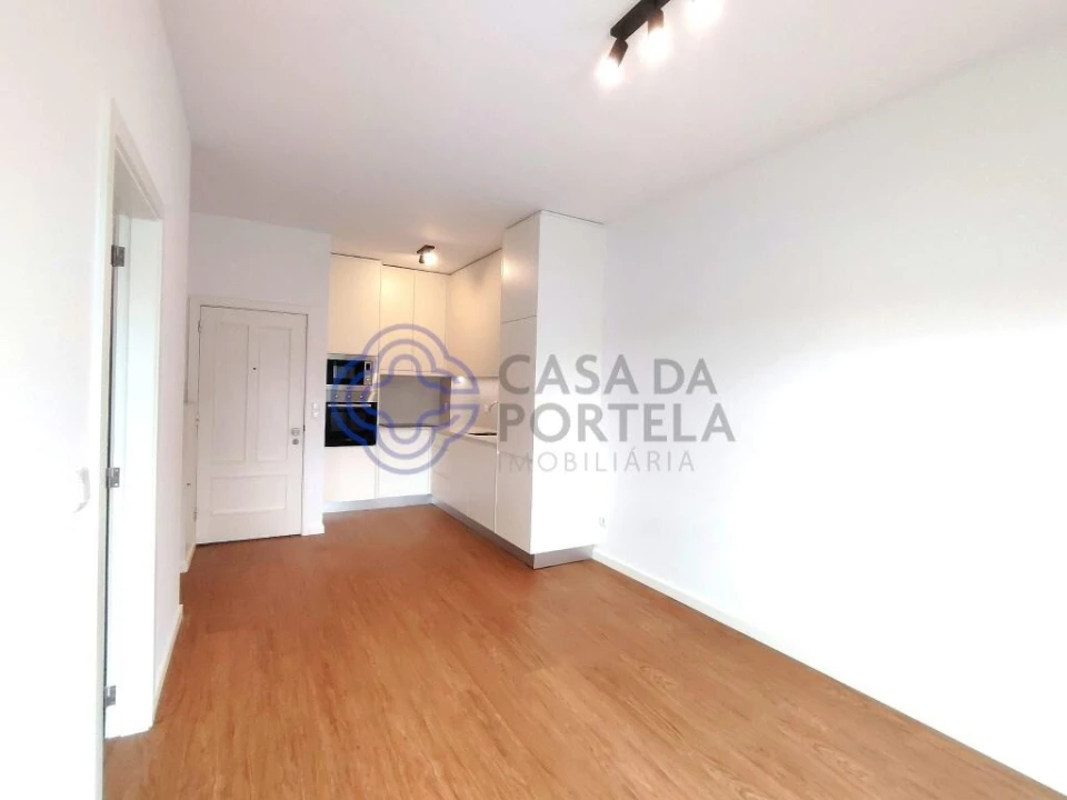 Apartamento T1 para Arrendamento em Bonfim Foto 10
