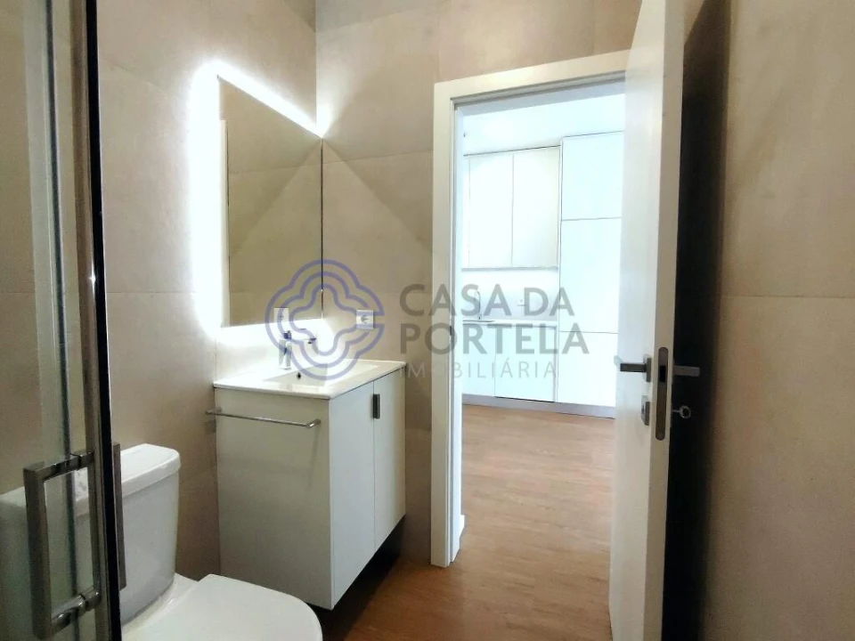 Apartamento T1 para Arrendamento em Bonfim Foto 19