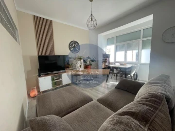 Apartamento T2 para Venda em Baixa da Banheira e Vale da Amoreira