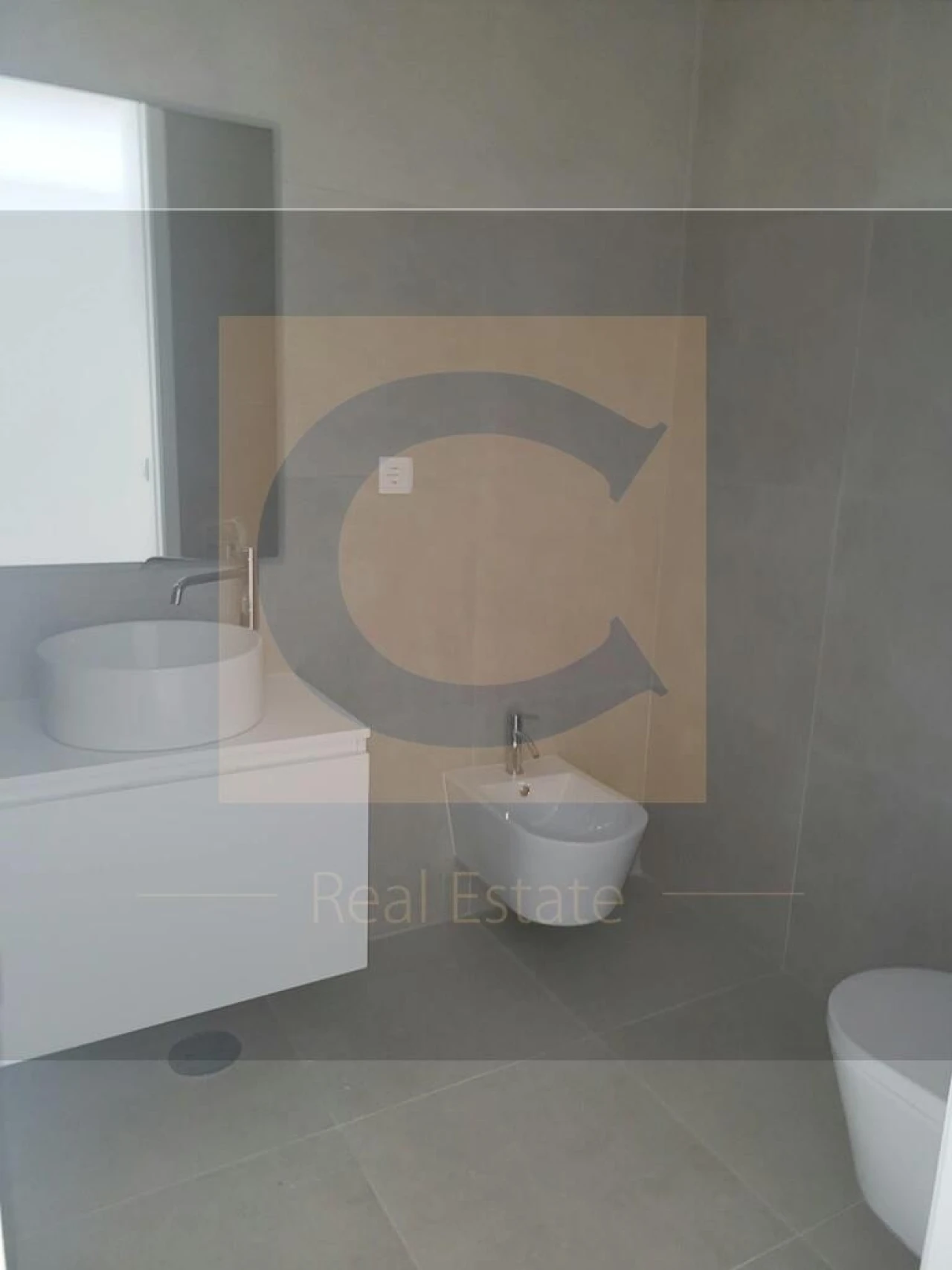 Apartamento T1 para Venda em Paranhos Foto 8