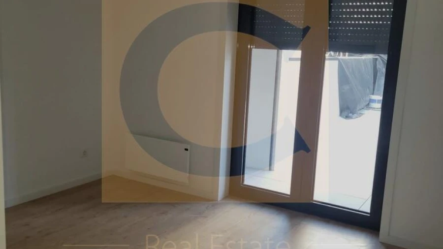 Apartamento T1 para Venda em Paranhos