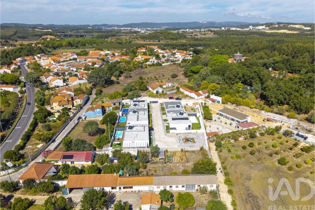 Moradia T3 para Venda em Rio Maior Foto 40