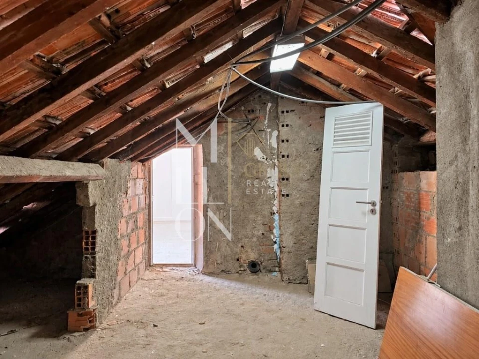 Apartamento T1 para Venda em São Vicente Foto 39