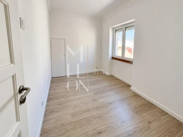 Apartamento T1 para Venda em São Vicente