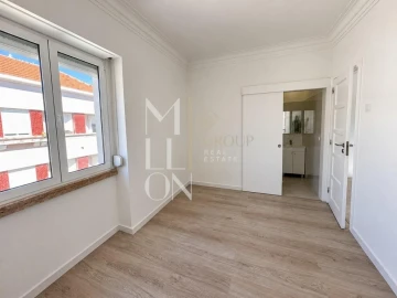 Apartamento T1 para Venda em São Vicente