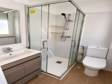 Apartamento T1 para Venda em São Vicente