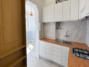 Apartamento T1 para Venda em São Vicente