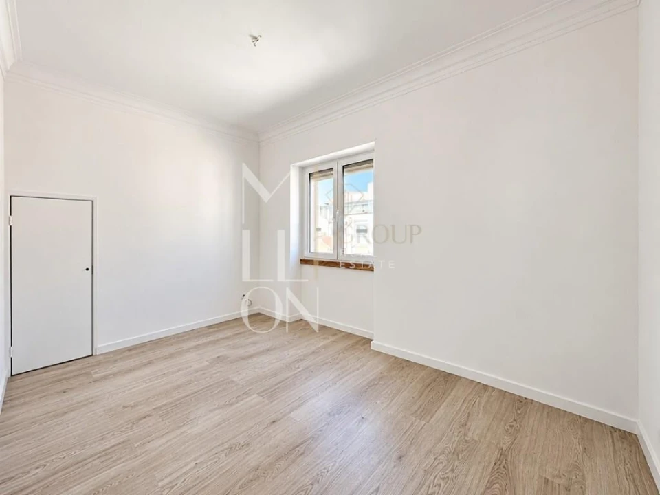 Apartamento T1 para Venda em São Vicente Foto 34