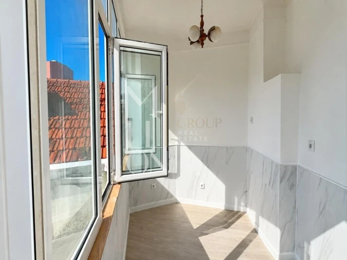 Apartamento T1 para Venda em São Vicente Foto 31