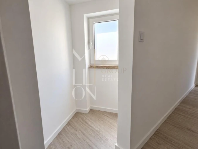 Apartamento T1 para Venda em São Vicente Foto 15