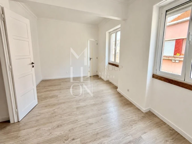 Apartamento T1 para Venda em São Vicente Foto 7