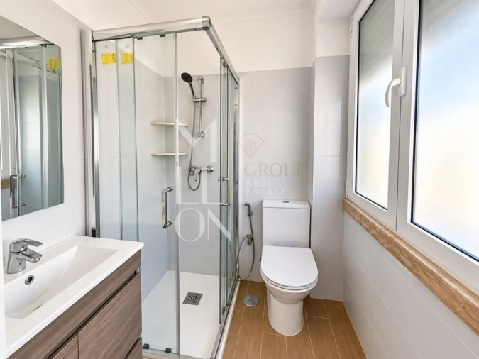 Apartamento T1 para Venda em São Vicente Foto 14