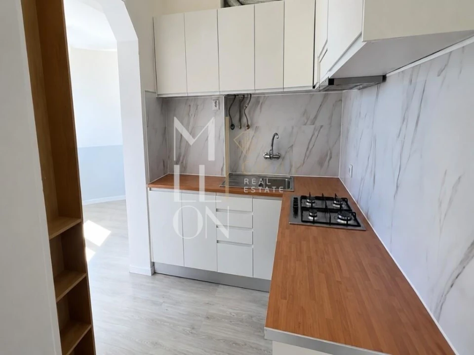 Apartamento T1 para Venda em São Vicente Foto 22