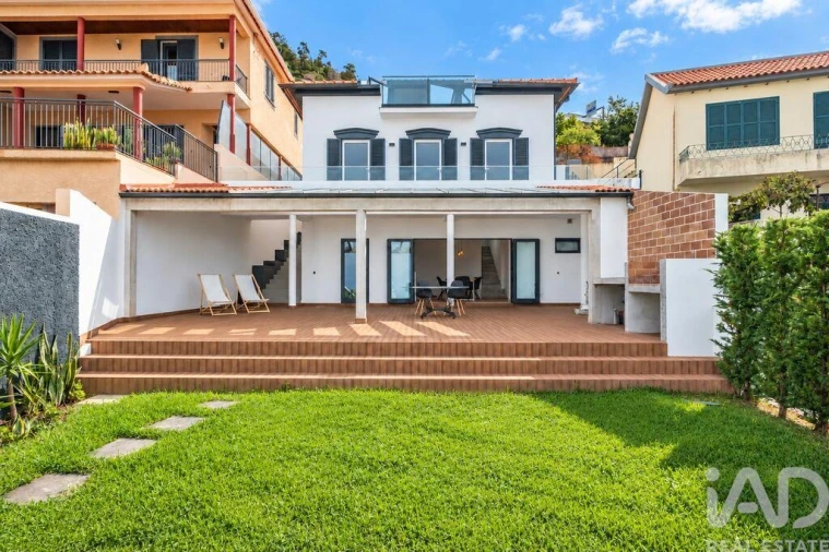 Moradia T5 para Venda em São Gonçalo Foto 3