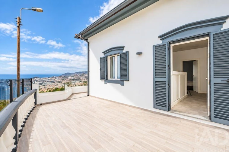Moradia T4 para Venda em São Gonçalo Foto 4