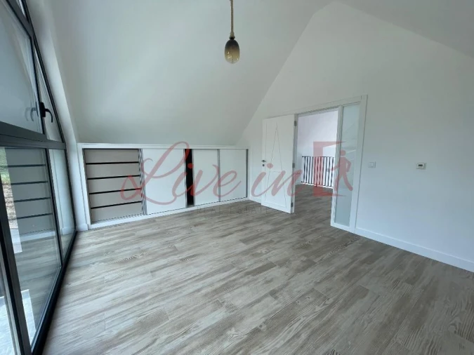 Moradia T2 para Venda em Fajã da Ovelha Foto 17