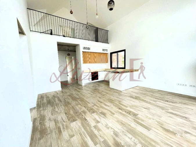 Moradia T2 para Venda em Fajã da Ovelha Foto 8