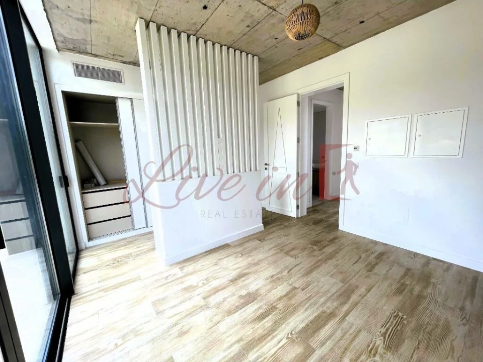Moradia T2 para Venda em Fajã da Ovelha Foto 10