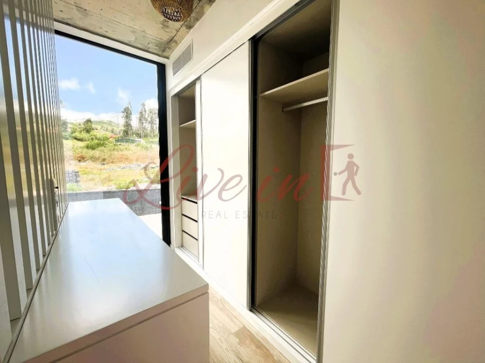 Moradia T2 para Venda em Fajã da Ovelha Foto 11