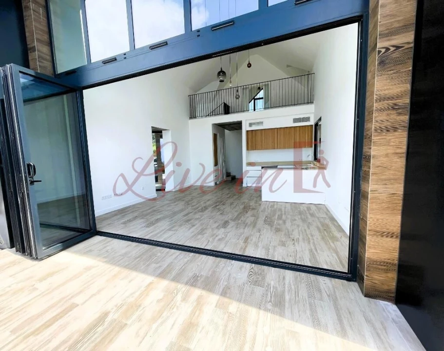 Moradia T2 para Venda em Fajã da Ovelha Foto 14