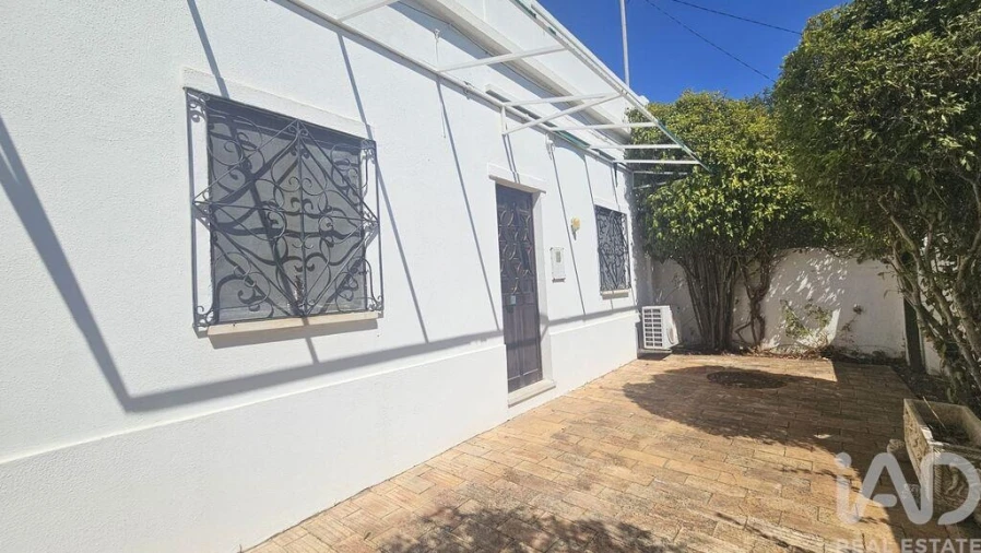 Moradia T2 para Venda em Boliqueime Foto 14