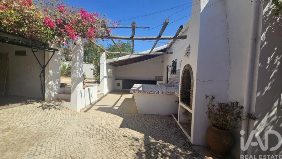 Moradia T2 para Venda em Boliqueime Foto 5