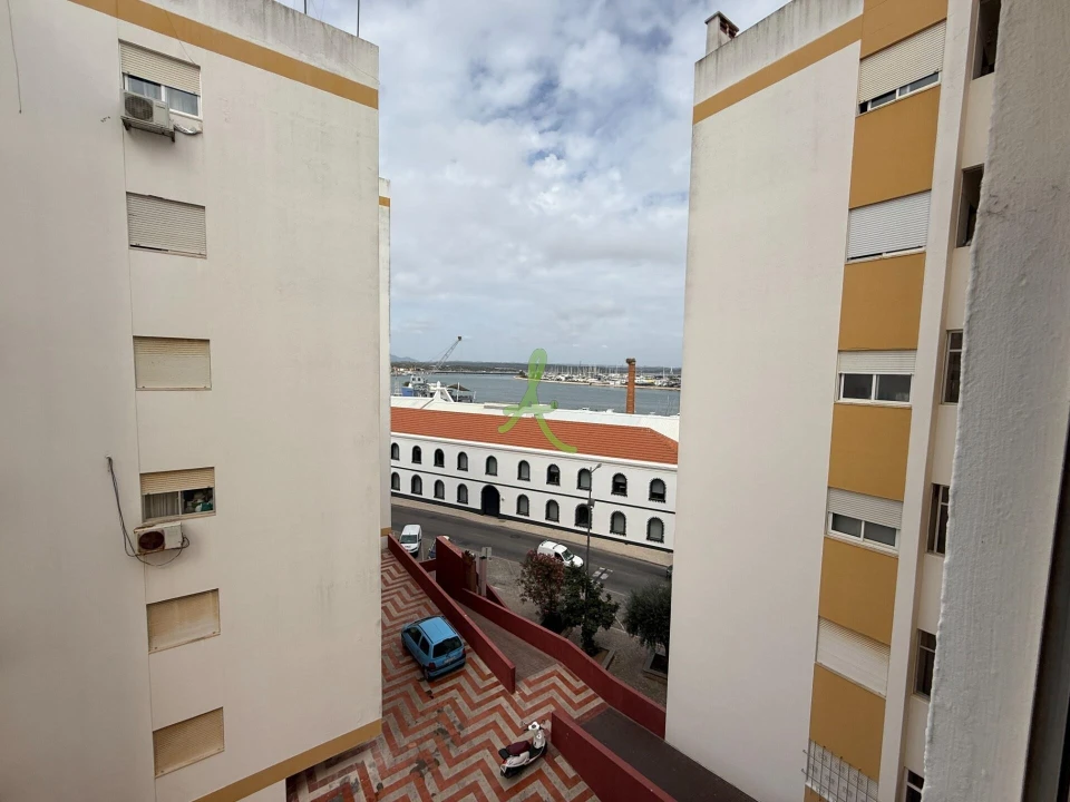 Apartamento T2 para Venda em Portimão Foto 23