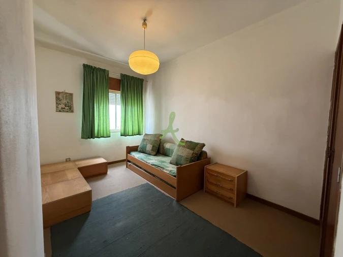 Apartamento T2 para Venda em Portimão Foto 6