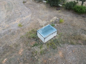 Terreno para Venda em Pernes