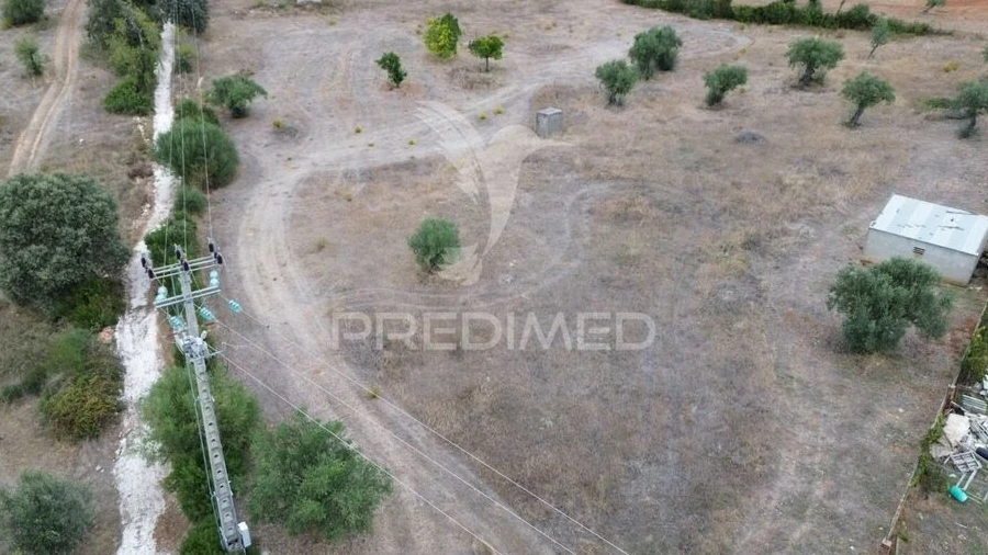 Terreno para Venda em Pernes