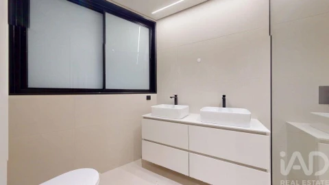 Apartamento T4 para Venda em Gondomar (São Cosme), Valbom e Jovim