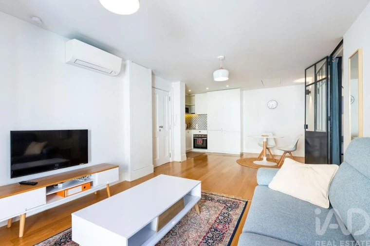 Apartamento T1 para Arrendamento em Arroios Foto 7