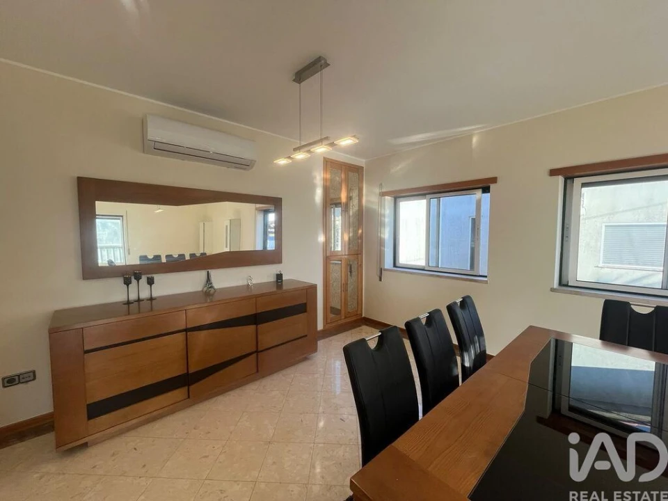 Apartamento T2 para Venda em Lorvão Foto 13