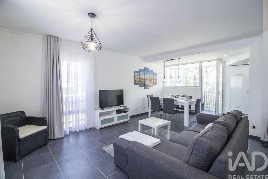 Apartamento T2 para Venda em Quarteira Foto 7