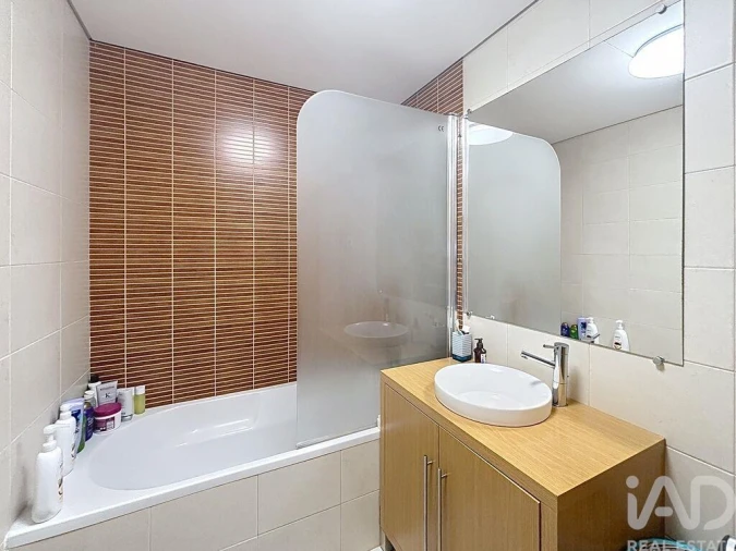 Apartamento T1 para Venda em Santo António dos Cavaleiros e Frielas Foto 20