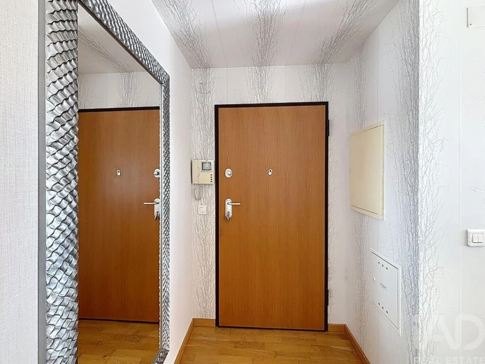 Apartamento T1 para Venda em Santo António dos Cavaleiros e Frielas Foto 27