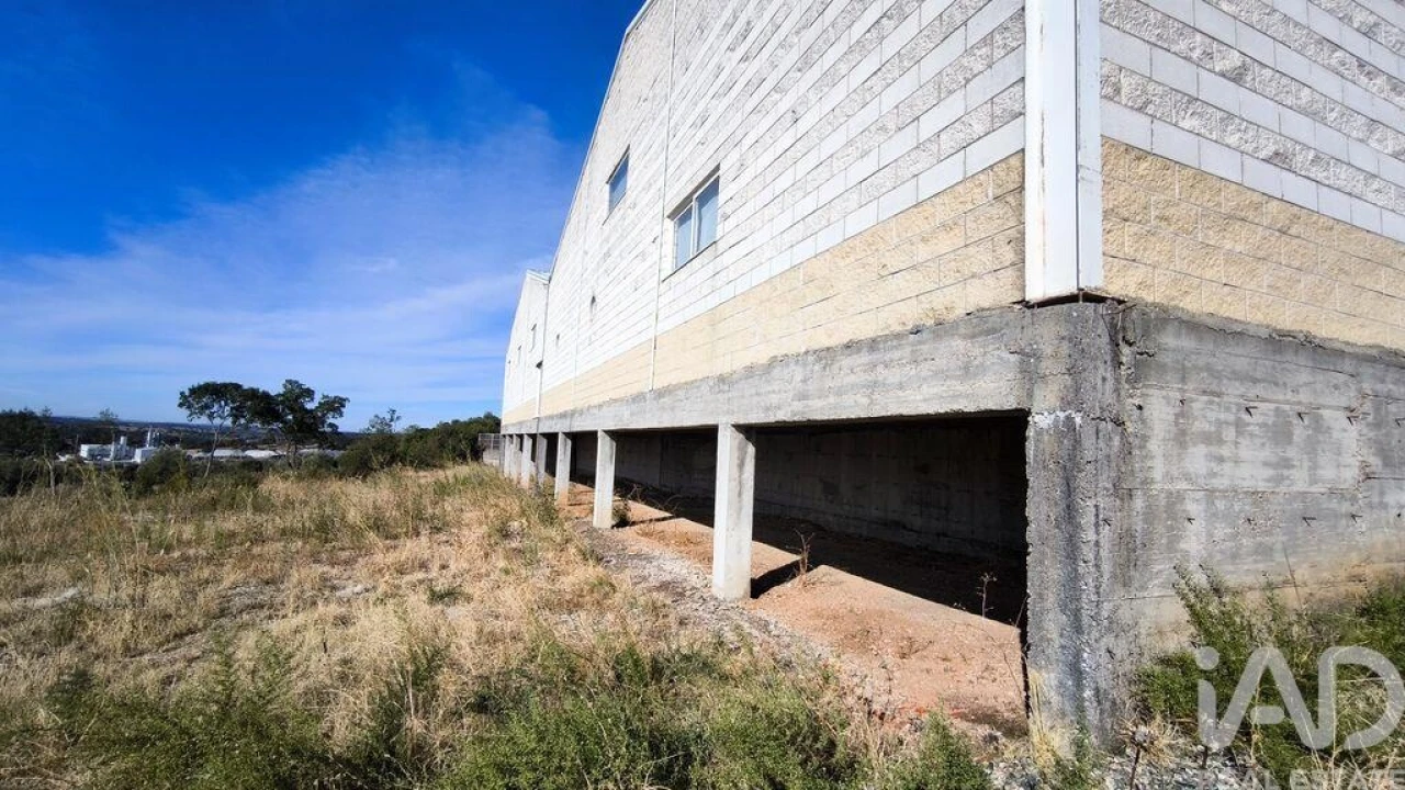 Armazém para Venda em Monforte Foto 9
