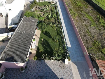 Moradia T4 para Venda em Aver-O-Mar, Amorim e Terroso