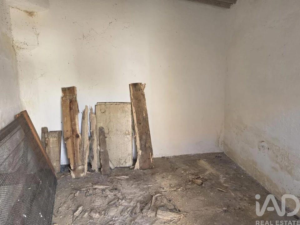Moradia para Venda em São Domingos de Ana Loura Foto 6