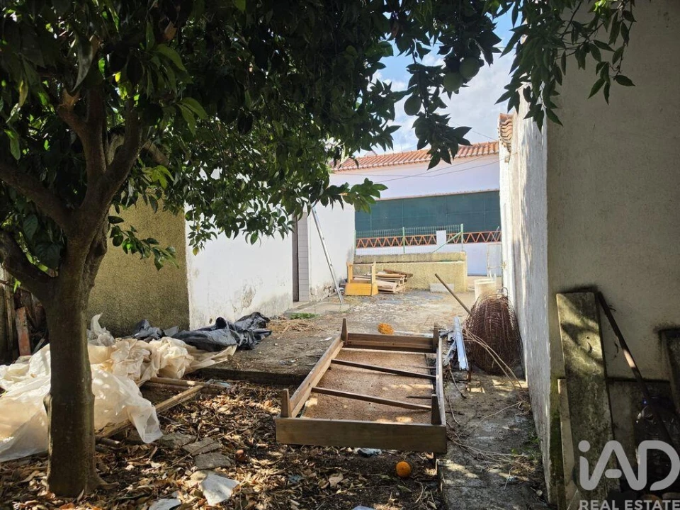 Moradia para Venda em São Domingos de Ana Loura Foto 8