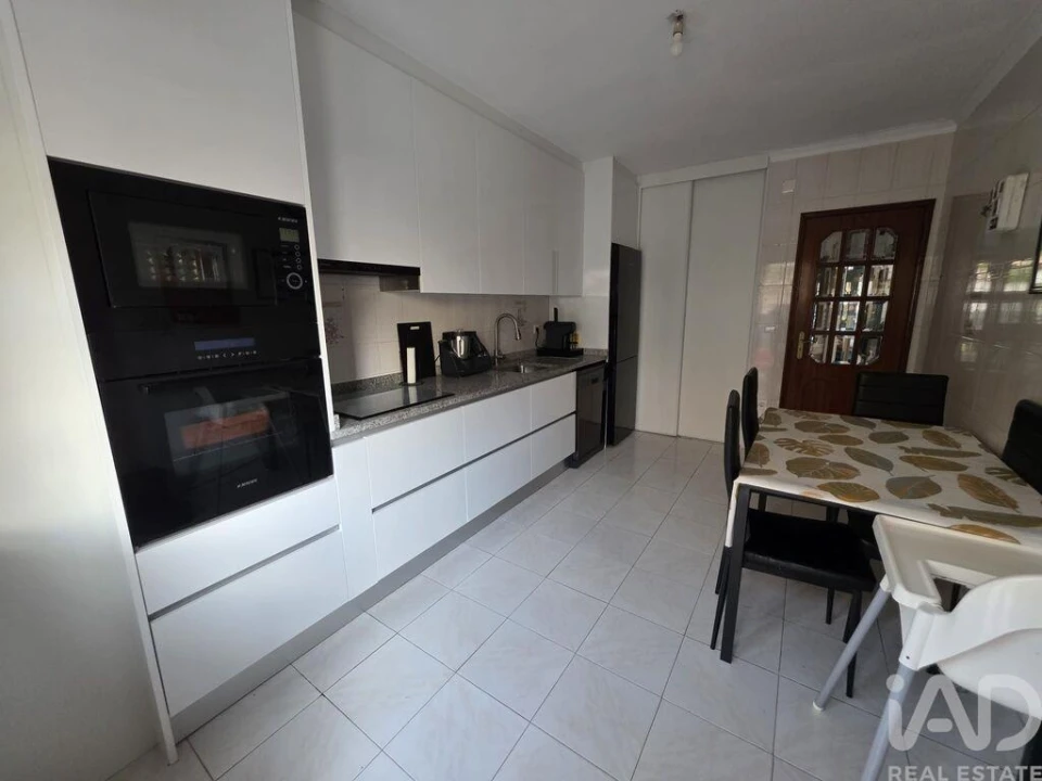 Apartamento T3 para Venda em Rio Tinto Foto 19