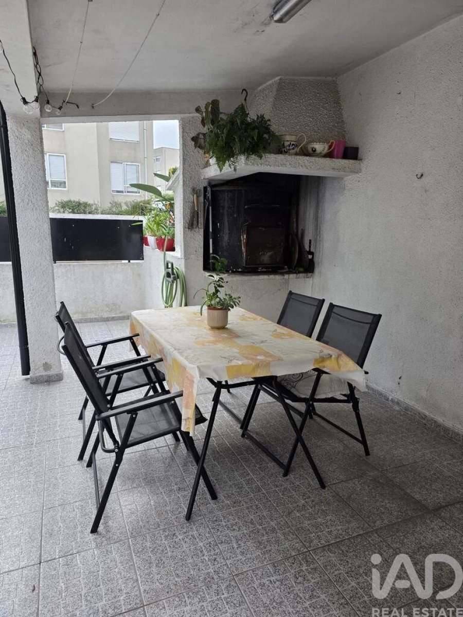 Apartamento T3 para Venda em Rio Tinto Foto 23