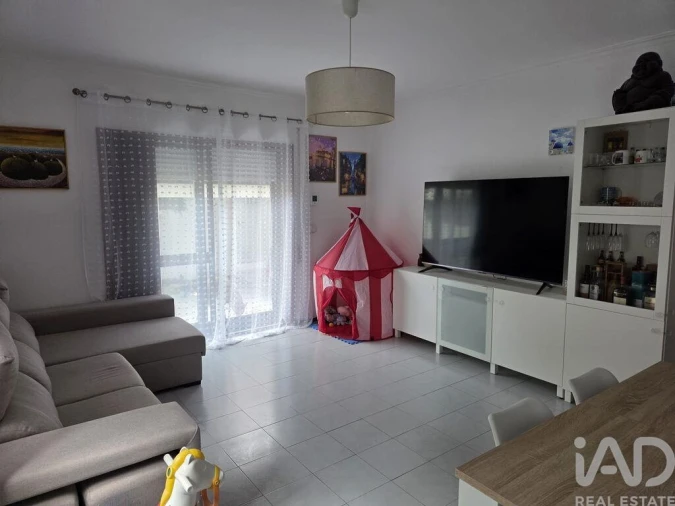 Apartamento T3 para Venda em Rio Tinto Foto 3