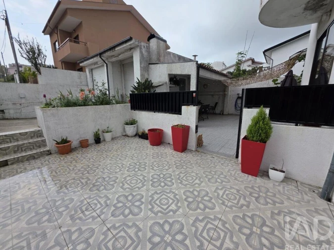 Apartamento T3 para Venda em Rio Tinto Foto 28